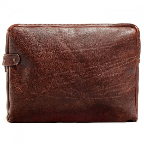 Moore and Giles Laptop Sleeve with Rechargable Battery, Titan Milled Brown