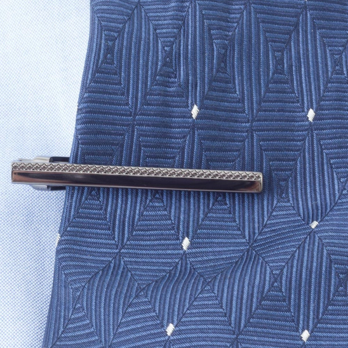 Tateossian Mens Gun Metal Textured Tie Clip - Gray